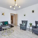 Blue Promenada Beachfront Mamaia Nord * Năvodari