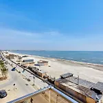 Blue Promenada Beachfront Mamaia Nord *
