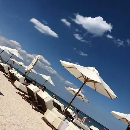 Apartament Blue Promenada Beachfront Mamaia Nord