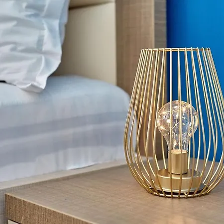 Blue Promenada Beachfront Mamaia Nord Apartment *