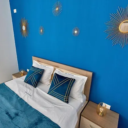 Blue Promenada Beachfront Mamaia Nord Apartment Navodari